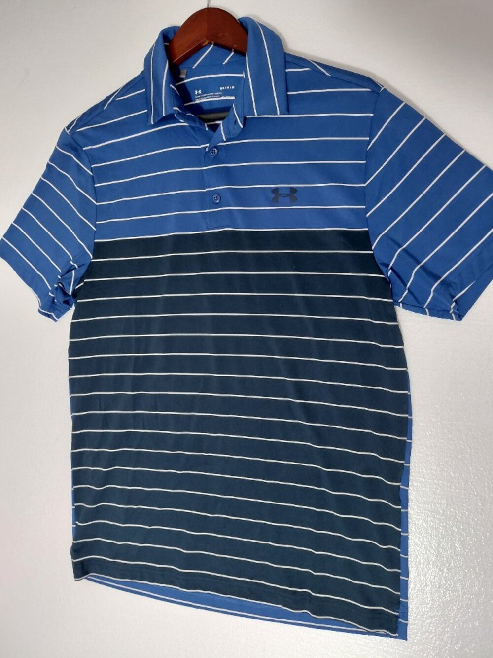 Under Armour Men’s The Playoff Golf Polo Top Sz M Striped Color Block Blue White